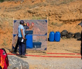 Στιγμή από το φωτογραφικό αρχείο της ΣΑΡΙΣΑ